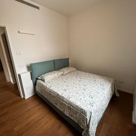 Apartamento Luxury Attic In The - Garage Prenotabile *