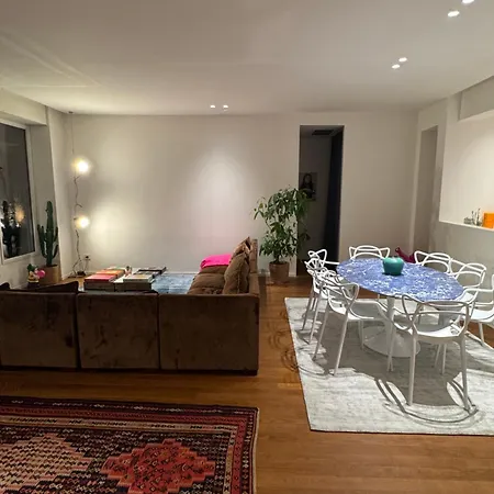 Luxury Attic In The - Garage Prenotabile 아파트 *