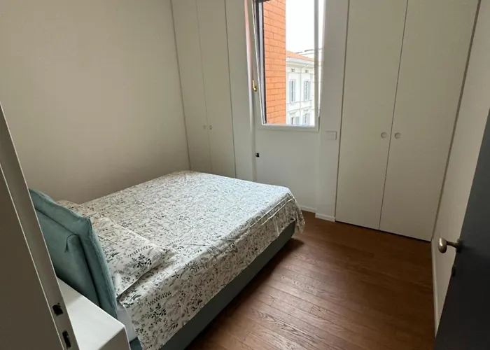 Luxury Attic In The - Garage Prenotabile Апартаменты Парма